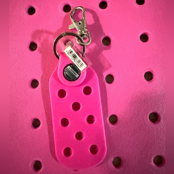 Crocs Bag Keychain - Picture 4 of 9